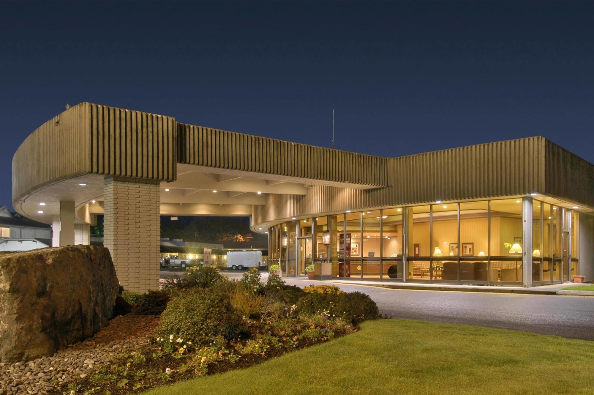 Red Lion Hotel Coos Bay Esterno foto